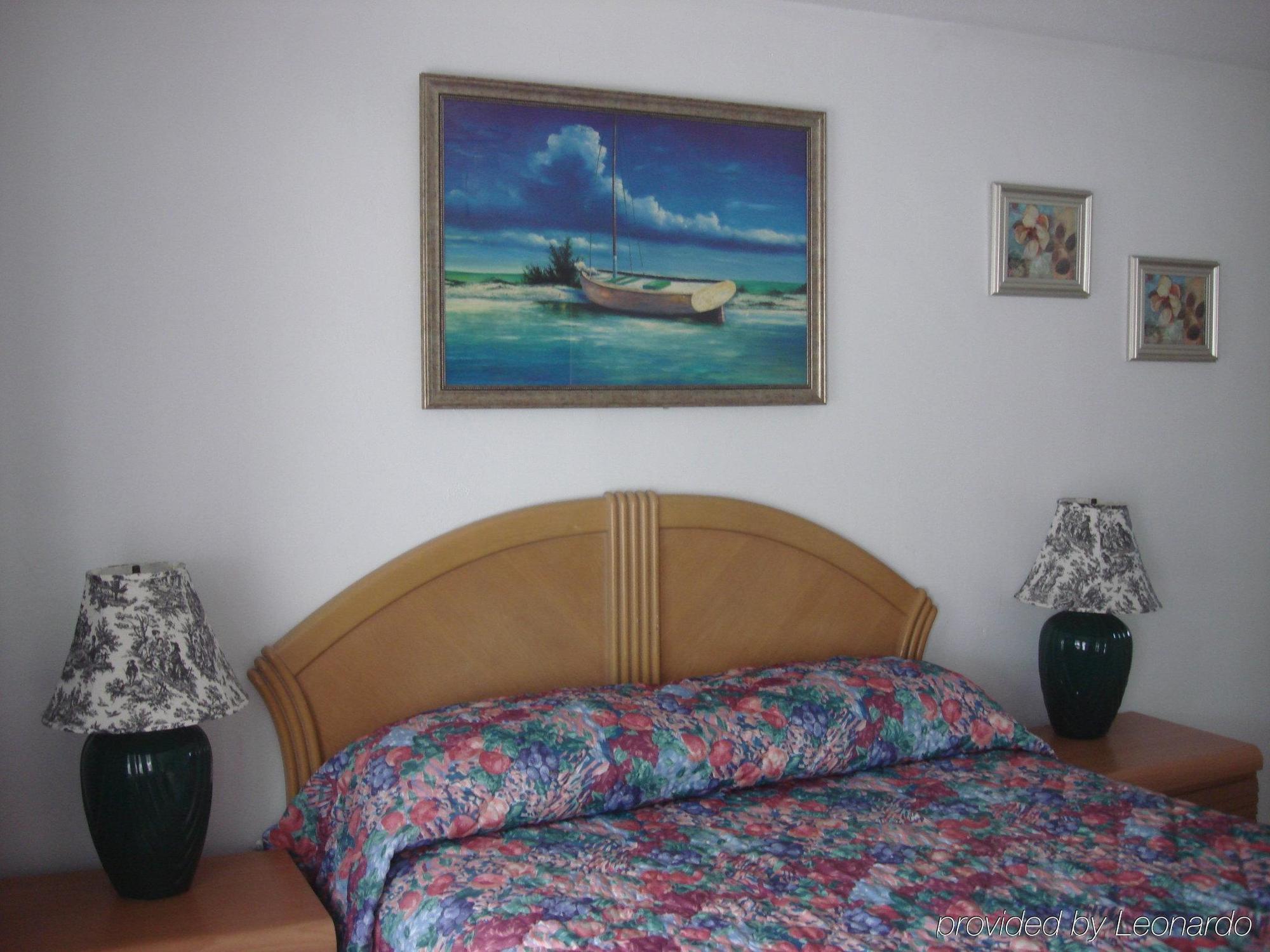 Breakaway Inn Guest House Lauderdale-by-the-Sea Exterior foto