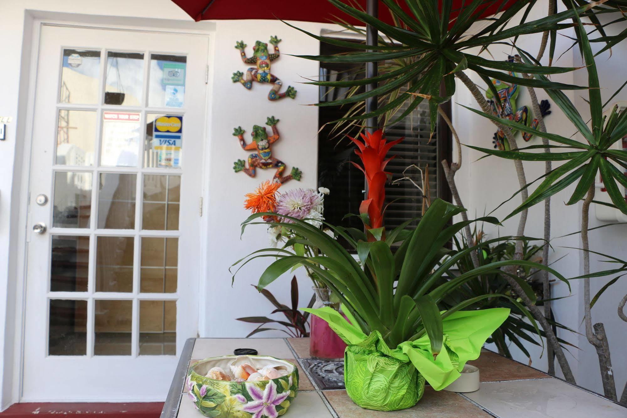 Breakaway Inn Guest House Lauderdale-by-the-Sea Exterior foto